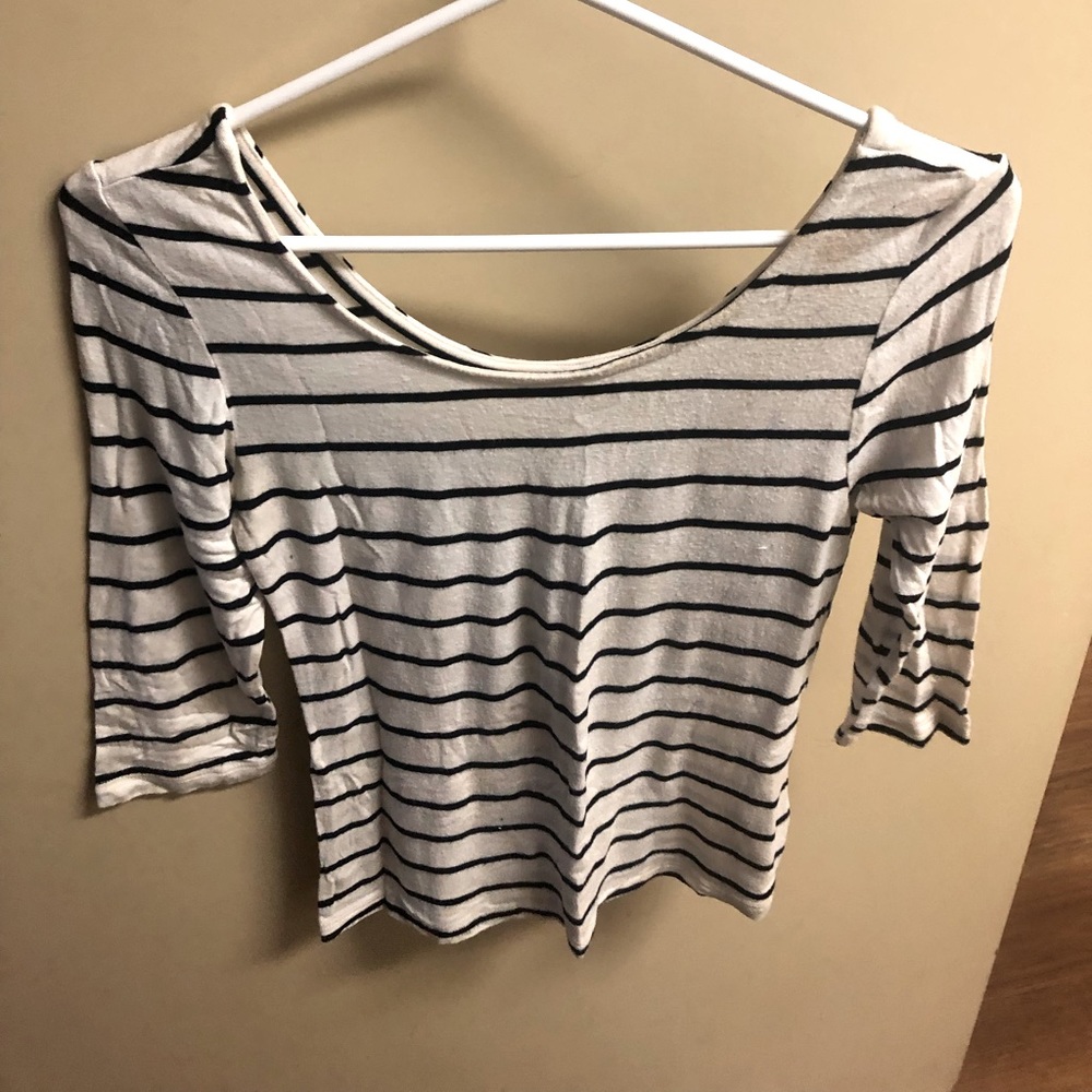 White and black striped 3/4 sleeve shirt